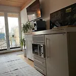 Mit Luxusbad, Terrasse Ostseenaehe * 格雷姆斯多夫