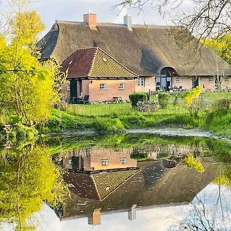 Apartment Mit Luxusbad, Terrasse Ostseenaehe *