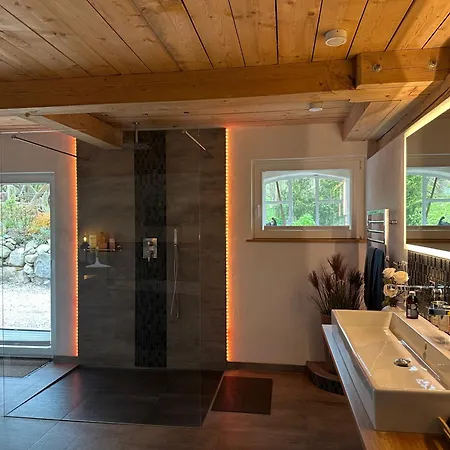 Mit Luxusbad, Terrasse Ostseenaehe Gremersdorf