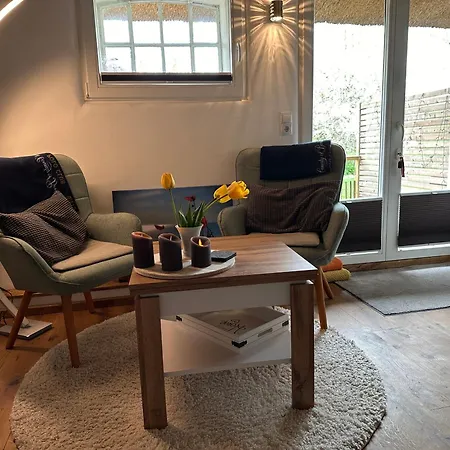 Mit Luxusbad, Terrasse Ostseenaehe